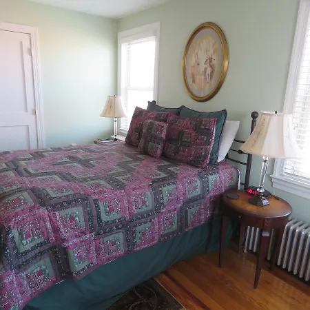 The Swope Manor Bed & Breakfast-3